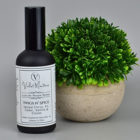 Twigs N' Spice: Spiced Citrus, Fir, Cedar Vanilla and Cloves - 100ml Room Spray